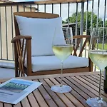 Logis De Valandraud Bed and Breakfast 5*