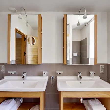 Bed & Breakfast Logis De Valandraud