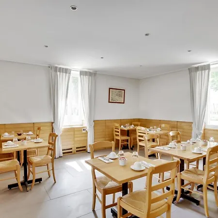 Le Logis De Valandraud