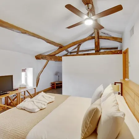 Oda ve Kahvaltı Le Logis De Valandraud Saint-Émilion