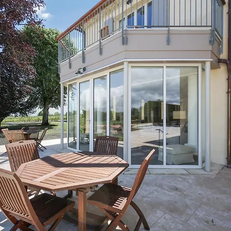 Bed & Breakfast Le Logis De Valandraud Saint-Émilion