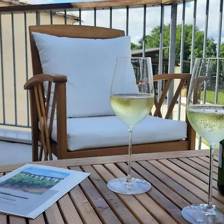 Logis De Valandraud Bed & Breakfast 5*