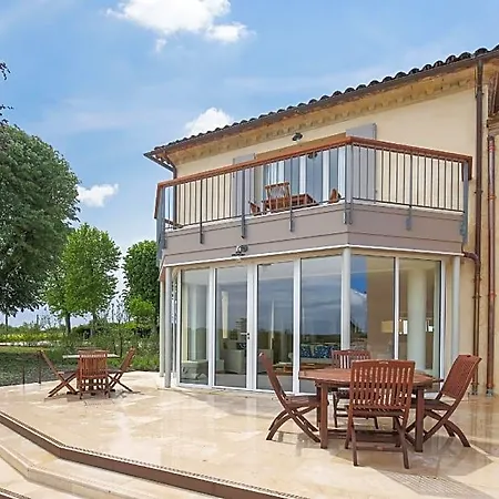 Logis De Valandraud
