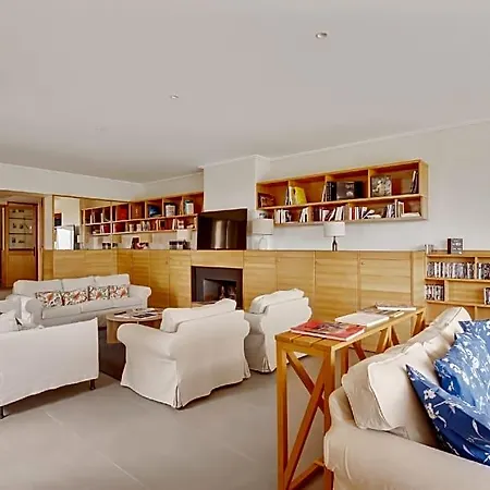 Logis De Valandraud Bed & Breakfast