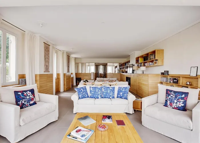 Logis De Valandraud 5* Saint-Émilion